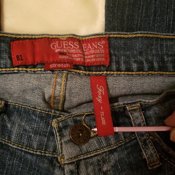 Guess Foxy Flare Jeans - Size 27 - Picture 5 of 6